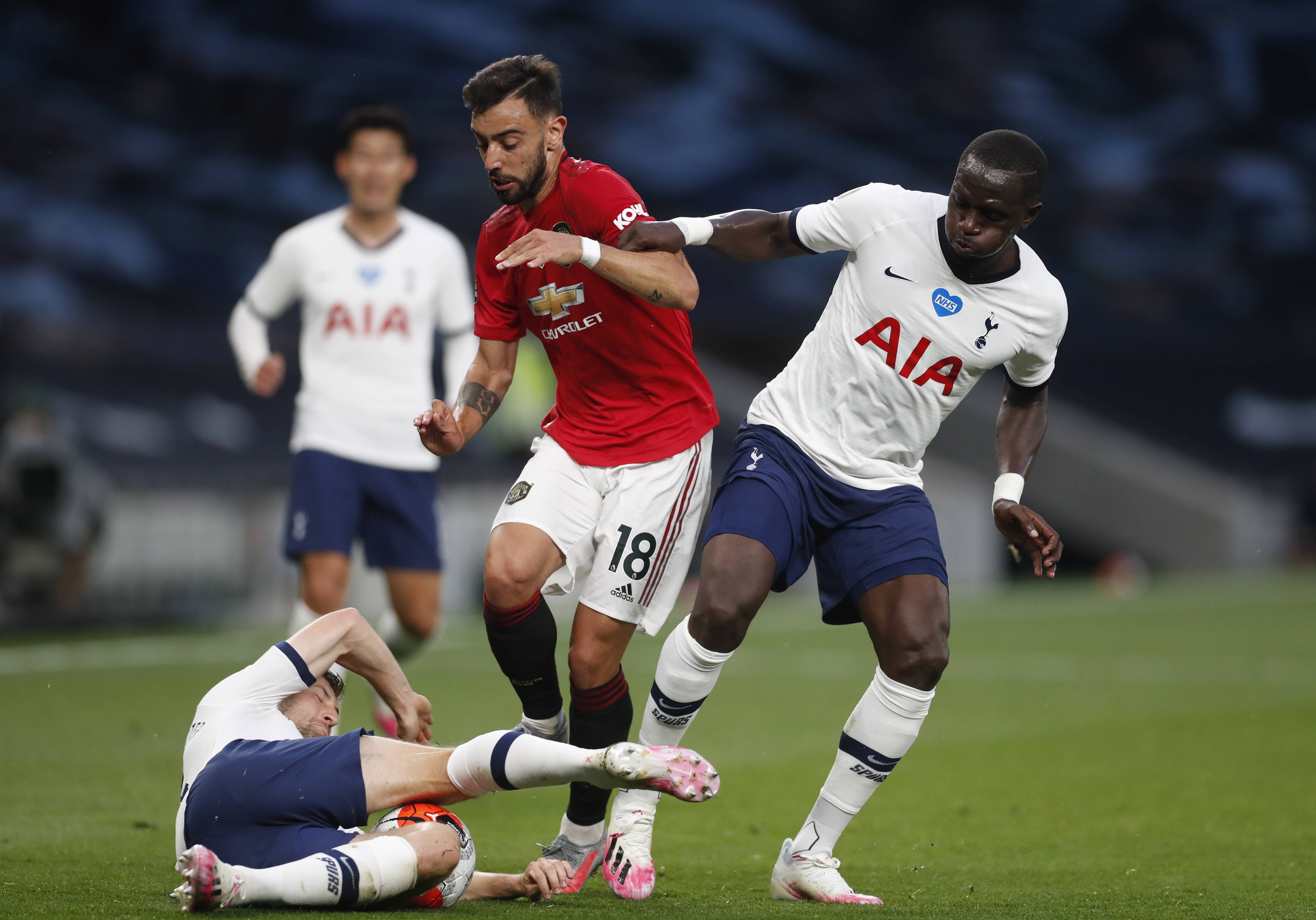 级比赛中胜 级比赛中胜