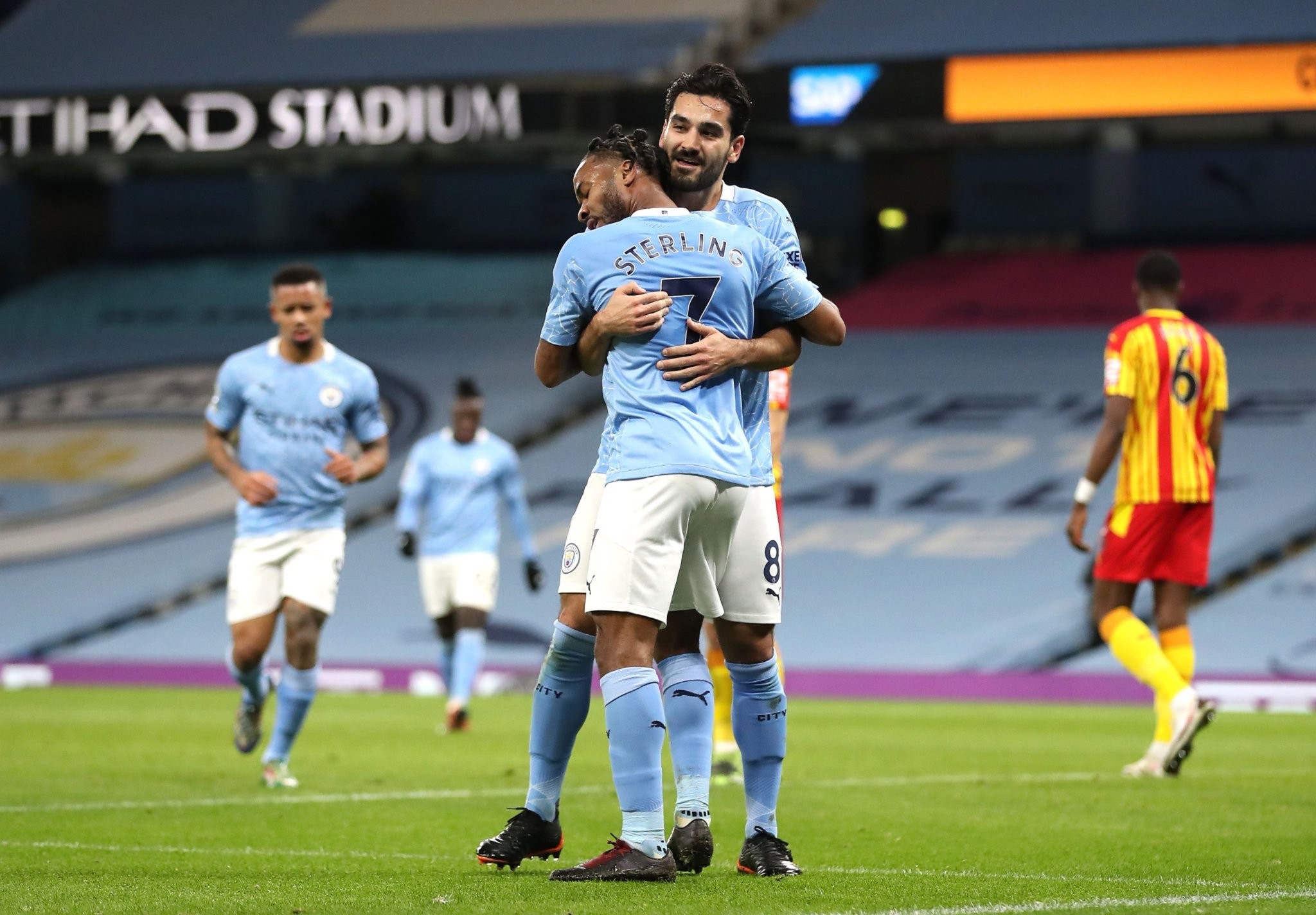 贊助收入及 贊助收入及